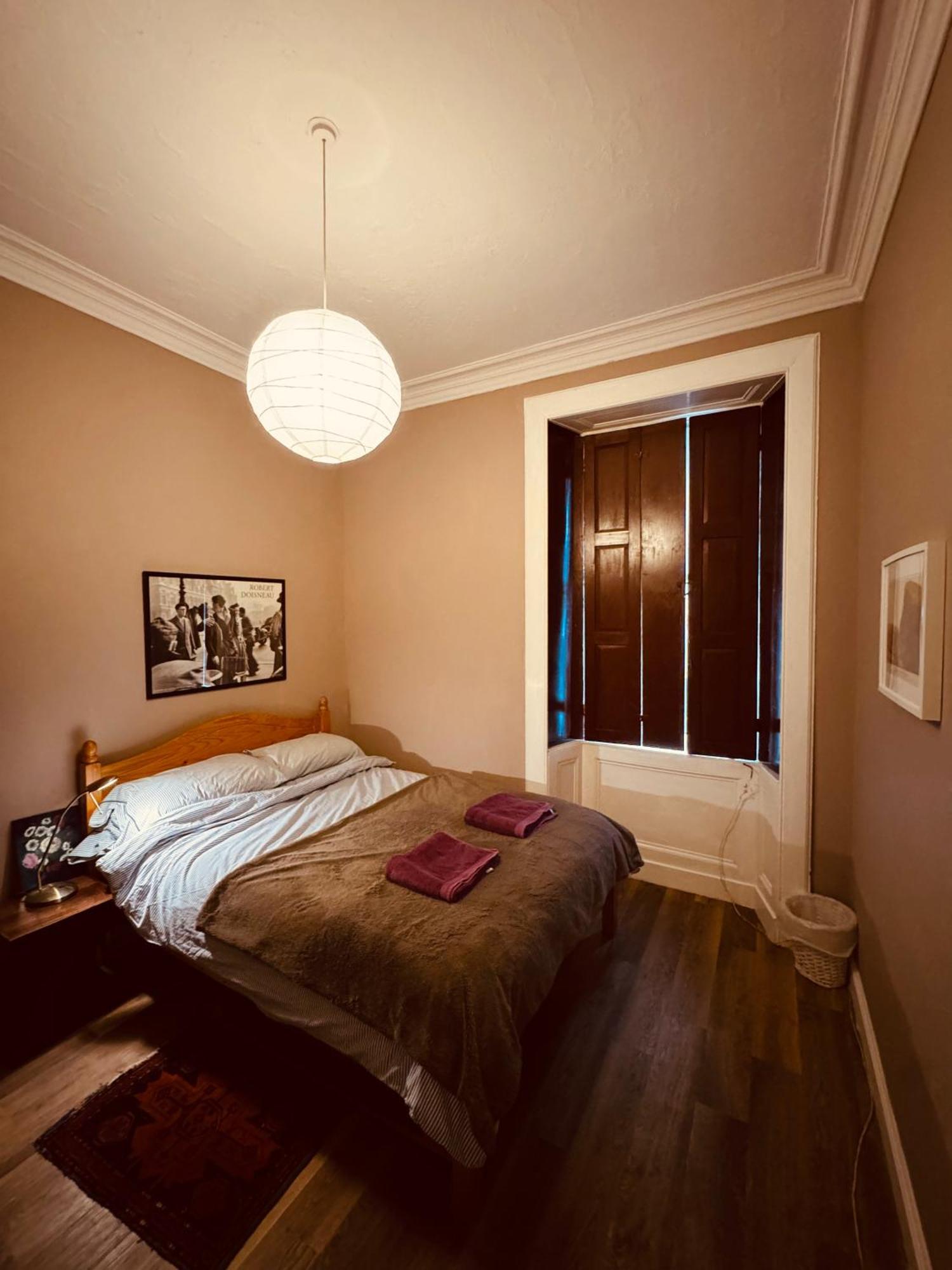 Central Room In Historic Tenement Shared Apartment Near Old Town EDI Buitenkant foto